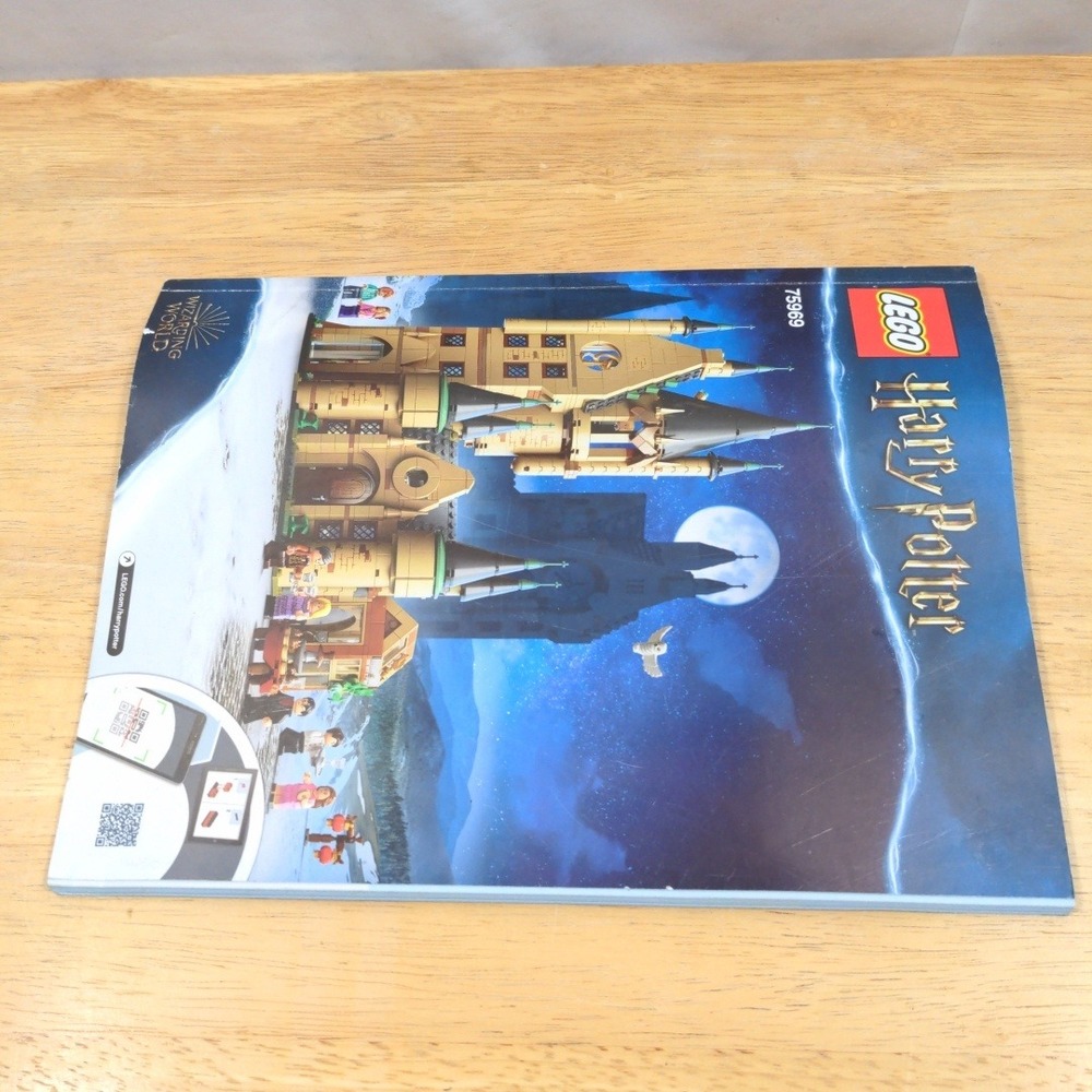 LEGO‎ Harry Potter 75969 Hogwarts Astronomy Tower Instructions Manual Only Used - Picture 3 of 6